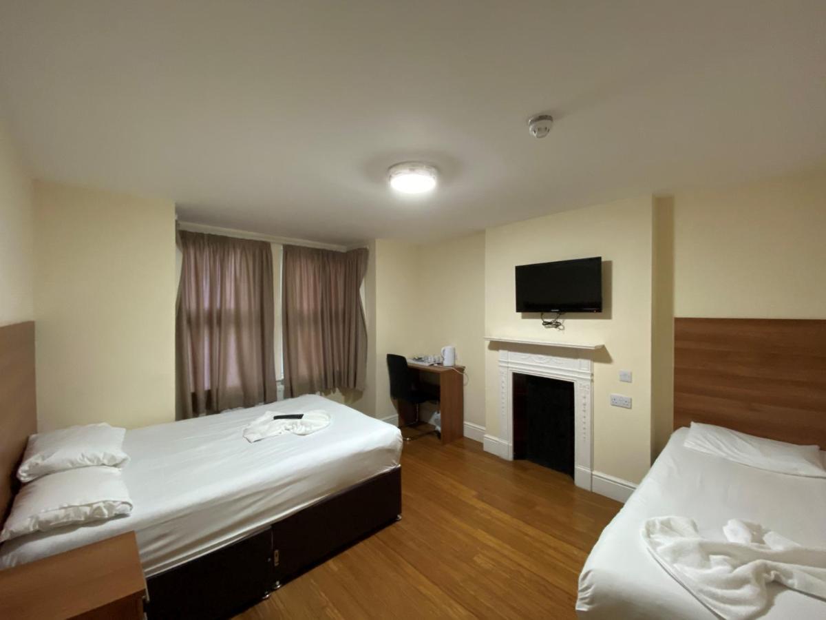 Buckingham Hotel 하이위컴 외부 사진